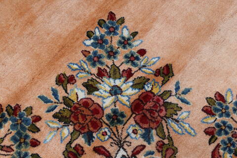 Kerman Cream Hand Knotted 100 X 149  Area Rug 100-27979 Image 11