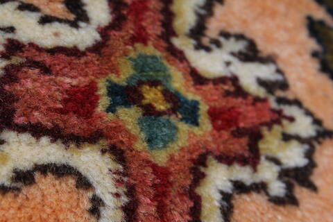 Kerman Cream Hand Knotted 100 X 149  Area Rug 100-27979 Image 1