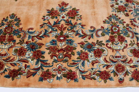 Kerman Cream Hand Knotted 100 X 149  Area Rug 100-27979 Image 6
