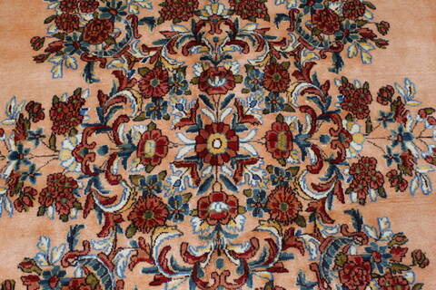 Kerman Cream Hand Knotted 100 X 149  Area Rug 100-27979 Image 7