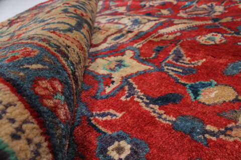 Sarouk Beige Hand Knotted 99 X 130  Area Rug 100-27987 Image 3