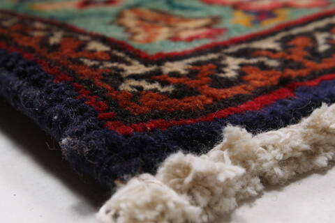 Tabriz Red Hand Knotted 98 X 128  Area Rug 100-27989 Image 11