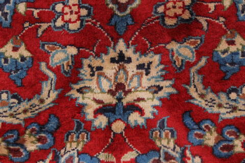 Isfahan Red Hand Knotted 101 X 136  Area Rug 100-27996 Image 11