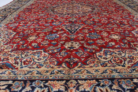Isfahan Red Hand Knotted 101 X 136  Area Rug 100-27996 Image 5