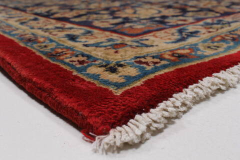 Isfahan Red Hand Knotted 101 X 136  Area Rug 100-27996 Image 9