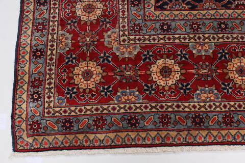Varamin Blue Hand Knotted 82 X 109  Area Rug 100-28011 Image 8