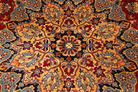 Isfahan Red Hand Knotted 98 X 139  Area Rug 100-28016 Image 7