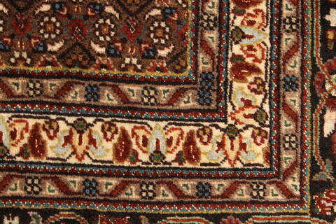 Mahi Beige Hand Knotted 98 X 131  Area Rug 100-28027 Image 13