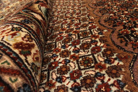 Mahi Beige Hand Knotted 98 X 131  Area Rug 100-28027 Image 3