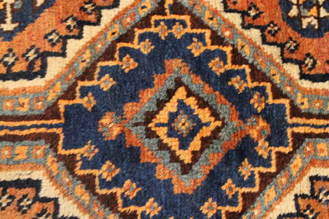 Shiraz Brown Hand Knotted 310 X 69  Area Rug 400-28038 Image 7