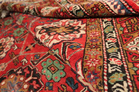 Shirvan Red Hand Knotted 56 X 810  Area Rug 400-28046 Image 9