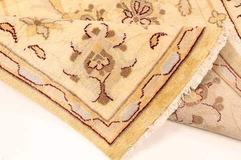 Kashmar Beige Hand Knotted 37 X 50  Area Rug 100-28061 Image 3