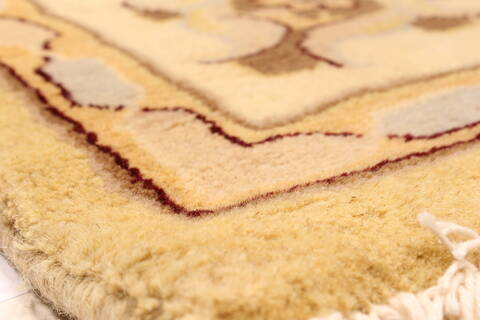 Kashmar Beige Hand Knotted 37 X 50  Area Rug 100-28061 Image 9