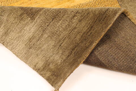 Faridan Green Hand Knotted 40 X 59  Area Rug 100-28068 Image 11