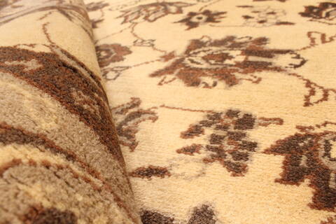 Kashmar Beige Square Hand Knotted 38 X 46  Area Rug 100-28071 Image 2