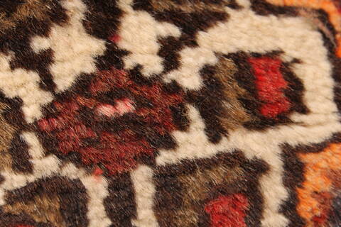 Bakhtiar Red Hand Knotted 51 X 85  Area Rug 100-28078 Image 3