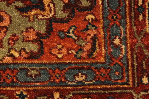 Serapi Beige Hand Knotted 41 X 61  Area Rug 250-28117 Image 9