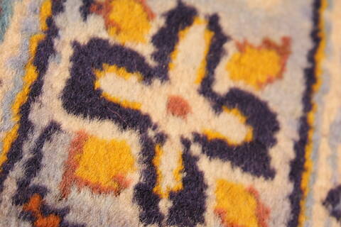Kashan Beige Hand Knotted 98 X 134  Area Rug 100-28123 Image 12