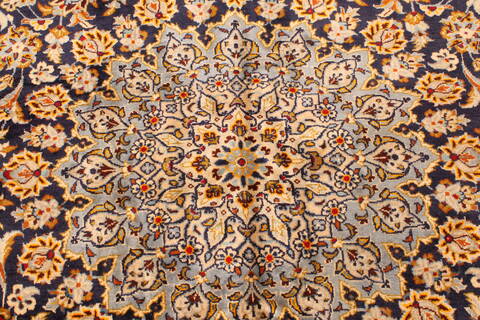 Kashan Beige Hand Knotted 98 X 134  Area Rug 100-28123 Image 7