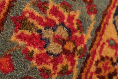Kashmar Red Hand Knotted 97 X 130  Area Rug 100-28131 Image 2