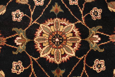 Isfahan Black Hand Knotted 511 X 91  Area Rug 250-28271 Image 2