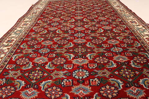 Mahi Beige Hand Knotted 30 X 50  Area Rug 250-28316 Image 3
