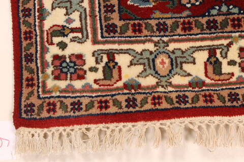 Mahi Beige Hand Knotted 30 X 50  Area Rug 250-28316 Image 9