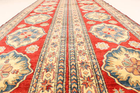 Kazak Red Runner Hand Knotted 410 X 153  Area Rug 250-28418 Image 7
