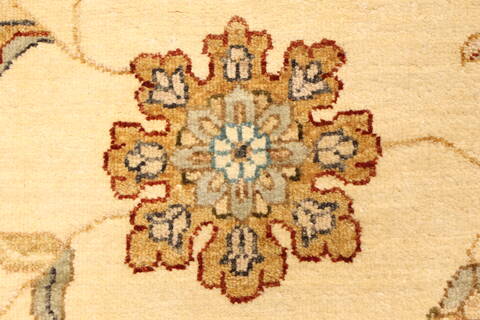 Ziegler Beige Hand Knotted 120 X 149  Area Rug 250-28463 Image 10