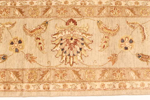 Ziegler Beige Hand Knotted 120 X 1410  Area Rug 250-28473 Image 3