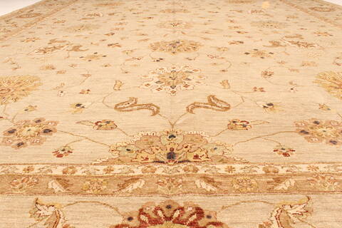 Ziegler Beige Hand Knotted 120 X 1410  Area Rug 250-28473 Image 4