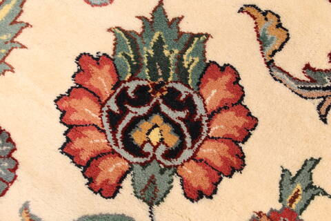 Agra Beige Hand Knotted 1111 X 155  Area Rug 250-28474 Image 4
