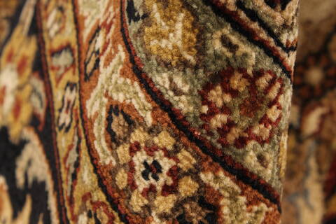 Kashan Beige Hand Knotted 119 X 150  Area Rug 250-28477 Image 9
