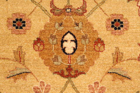 Pishavar Beige Hand Knotted 120 X 1411  Area Rug 250-28508 Image 12