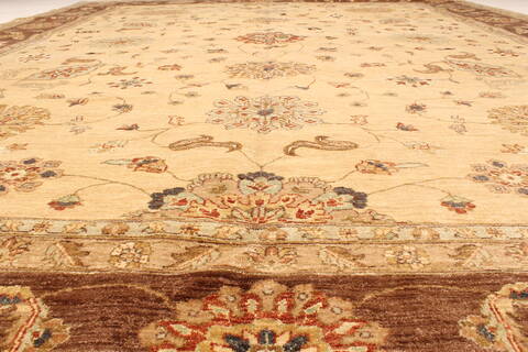 Pishavar Beige Hand Knotted 120 X 1410  Area Rug 250-28509 Image 4