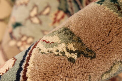 Tabriz Beige Hand Knotted 120 X 150  Area Rug 250-28552 Image 8