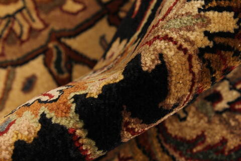 Kashmar Beige Hand Knotted 1110 X 151  Area Rug 250-28578 Image 8