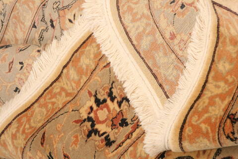 Tabriz Beige Hand Knotted 68 X 93  Area Rug 100-28601 Image 3