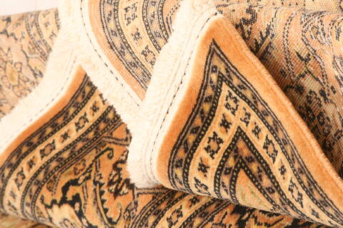 Tabriz Orange Hand Knotted 67 X 96  Area Rug 100-28615 Image 3