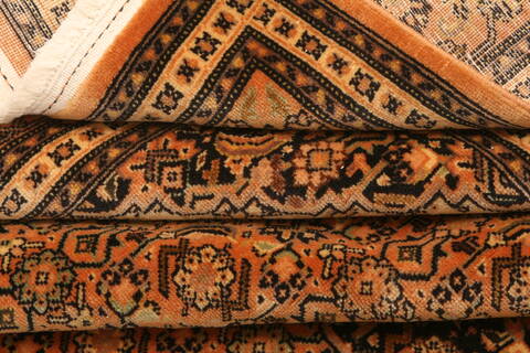 Tabriz Orange Hand Knotted 67 X 96  Area Rug 100-28615 Image 4