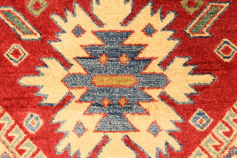 Kazak Red Hand Knotted 34 X 57  Area Rug 250-28646 Image 5
