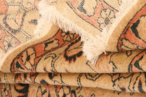 Mahal Beige Hand Knotted 80 X 1110  Area Rug 100-28718 Image 3