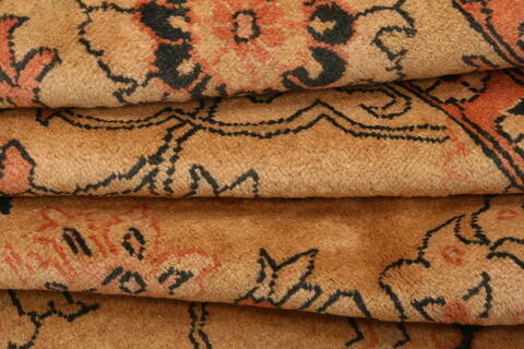 Mahal Beige Hand Knotted 80 X 1110  Area Rug 100-28718 Image 4
