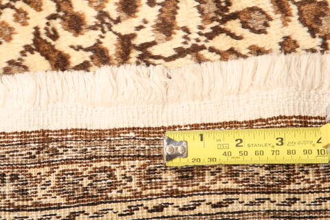 Kayseri Beige Hand Knotted 82 X 121  Area Rug 100-28722 Image 4