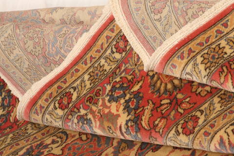 Tabriz Red Hand Knotted 90 X 118  Area Rug 100-28803 Image 3