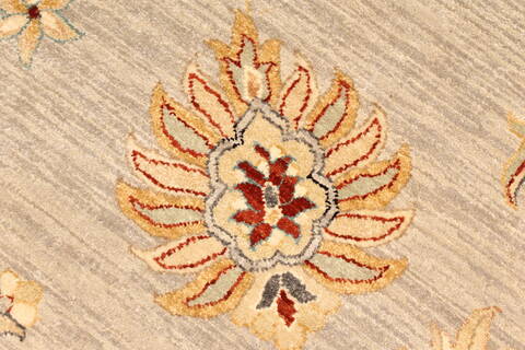 Ziegler Beige Hand Knotted 130 X 203  Area Rug 250-28810 Image 6