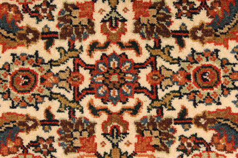 Herati Beige Hand Knotted 27 X 40  Area Rug 250-28940 Image 7