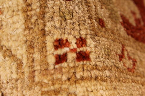 Pishavar Beige Hand Knotted 27 X 311  Area Rug 250-28965 Image 7