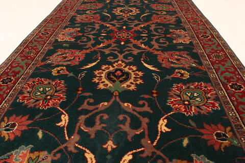 Semnan Red Hand Knotted 25 X 44  Area Rug 250-28966 Image 3