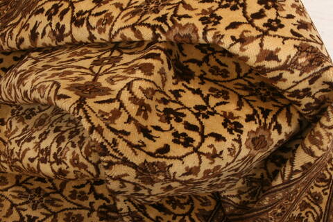 Tabriz Brown Hand Knotted 85 X 121  Area Rug 100-28985 Image 3